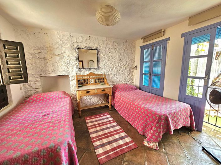 Image No.35-4 Bed Village House for sale