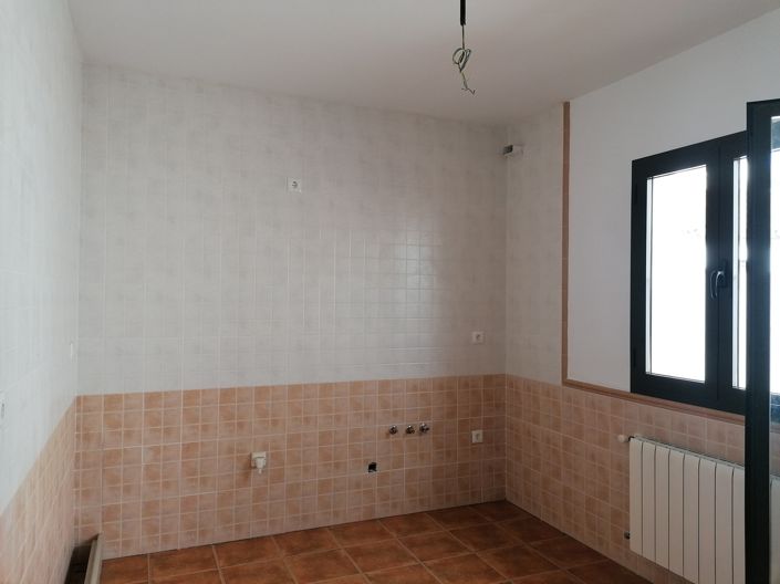 Image No.23-3 Bed Village House for sale