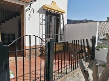 10788844471