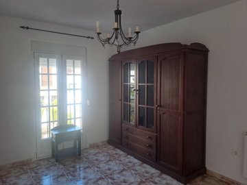 14640992611