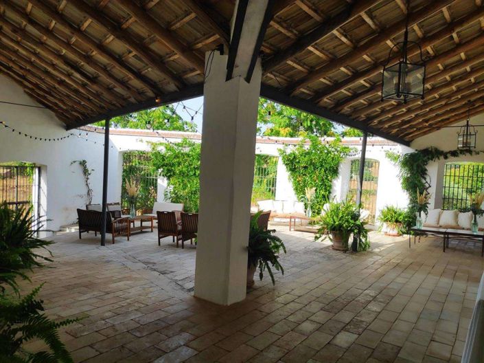 Image No.10-12 Bed Property for sale