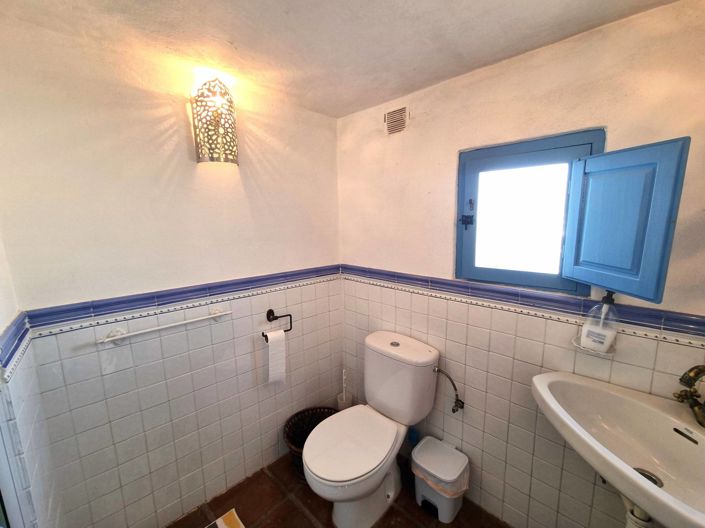 Image No.26-4 Bed Village House for sale