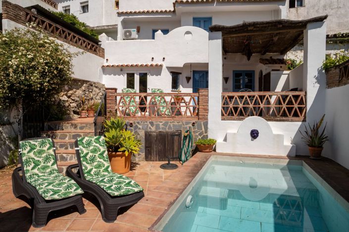 Image No.36-4 Bed Village House for sale