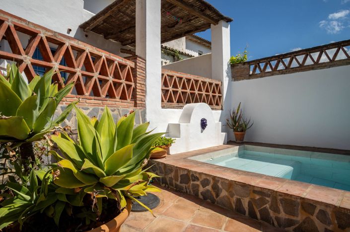 Image No.37-4 Bed Village House for sale