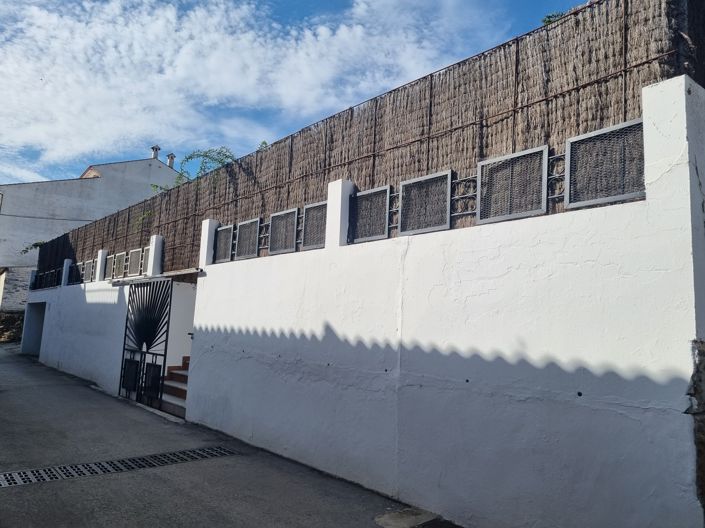 Image No.28-4 Bed Villa for sale