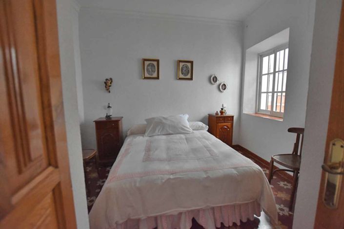 Image No.13-3 Bed Village House for sale