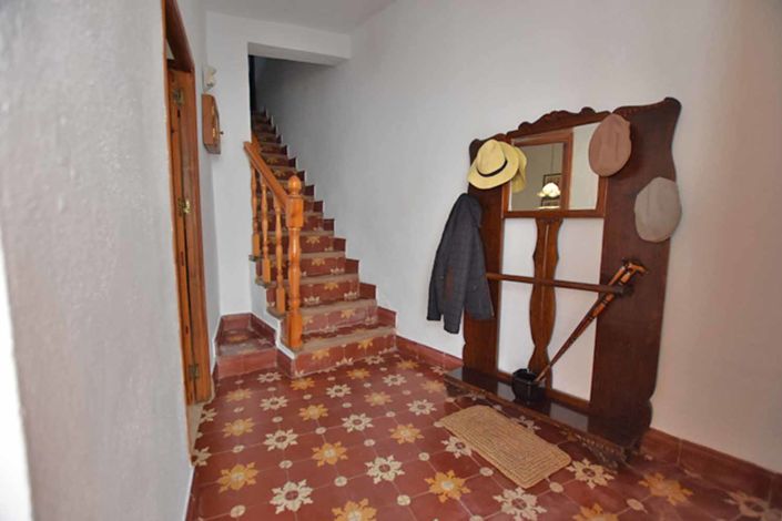 Image No.6-3 Bed Village House for sale