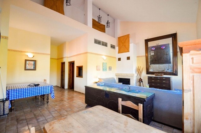 Image No.16-17 Bed Property for sale