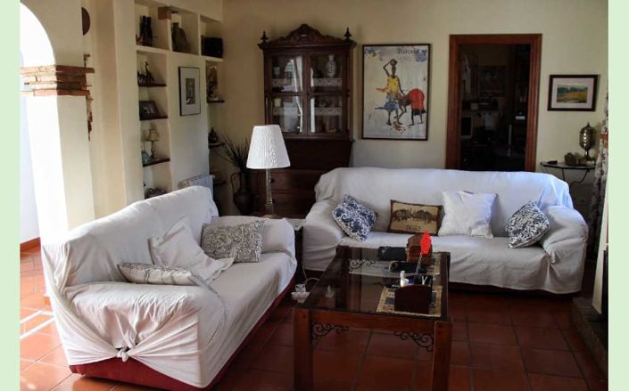 Image No.10-5 Bed Country House for sale