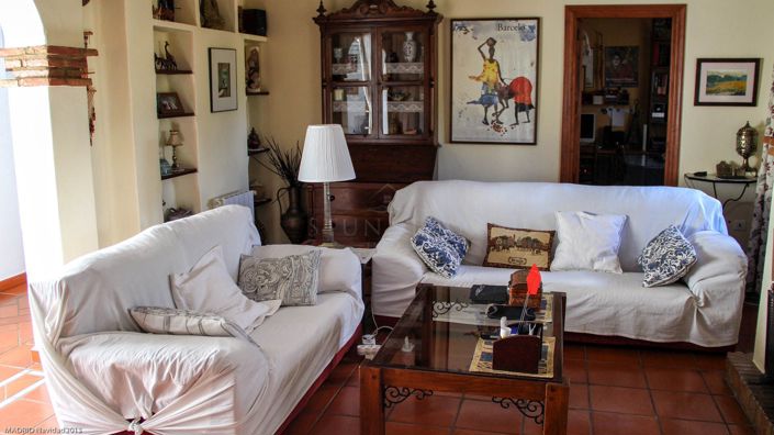 Image No.15-5 Bed Country House for sale