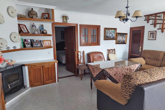 Image No.18-6 Bed Village House for sale