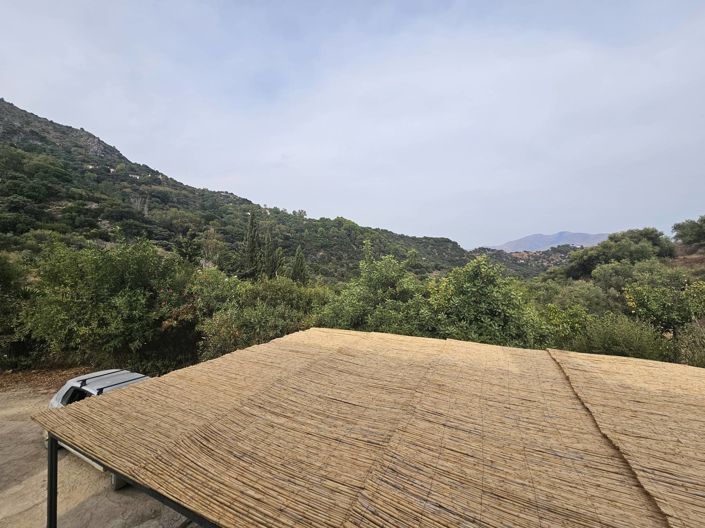 Image No.28-5 Bed Property for sale