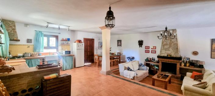 Image No.10-Villa de 4 chambres à vendre à Cortes de la Frontera