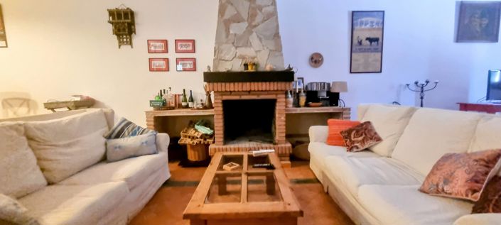 Image No.13-Villa de 4 chambres à vendre à Cortes de la Frontera