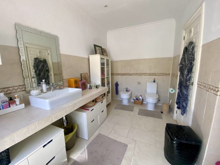 Image No.10-2 Bed Country House for sale