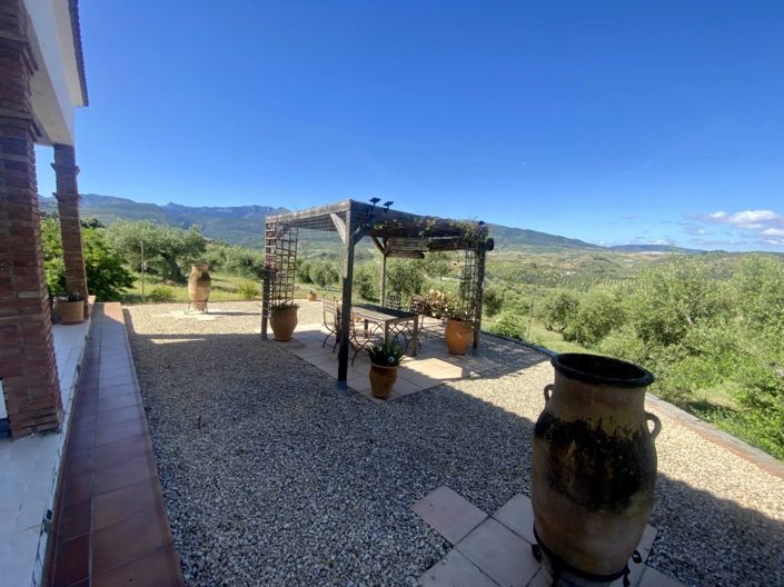 Image No.17-2 Bed Country House for sale