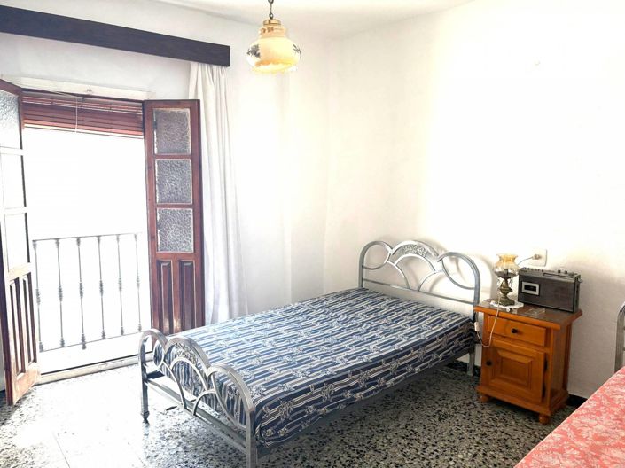 Image No.16-3 Bed Village House for sale