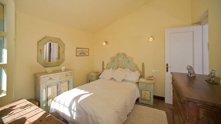 Image No.31-3 Bed Country House for sale