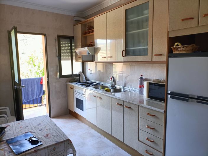 Image No.16-5 Bed Village House for sale