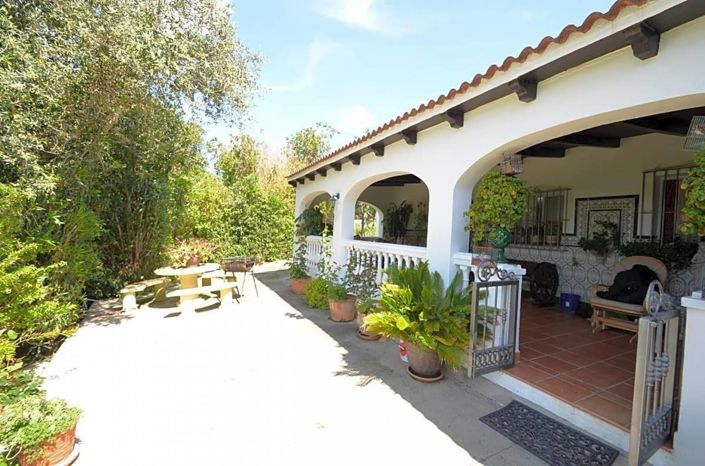 Image No.20-3 Bed Country House for sale