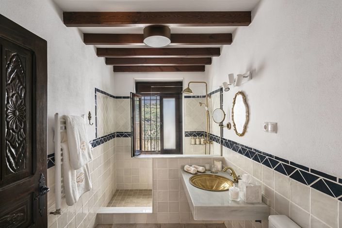 Image No.32-Propriété de 7 chambres à vendre à Saleres