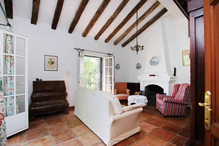 Image No.13-3 Bed Country House for sale