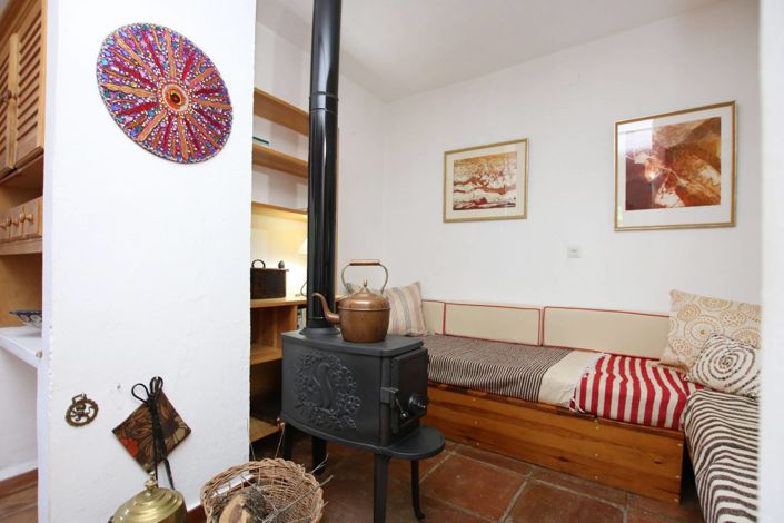 Image No.33-3 Bed Country House for sale