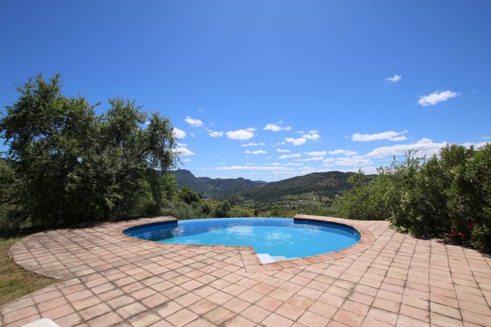 Image No.44-3 Bed Country House for sale