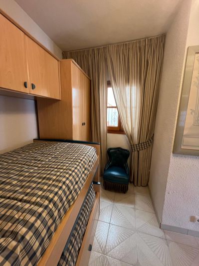 Image No.22-4 Bed Townhouse for sale