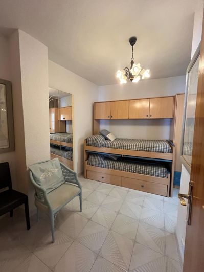 Image No.23-4 Bed Townhouse for sale