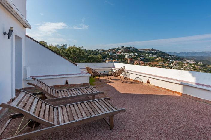 Image No.15-5 Bed Villa for sale