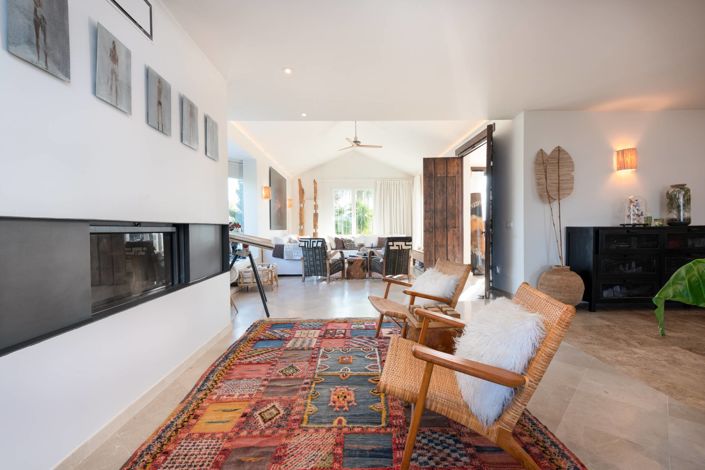 Image No.6-5 Bed Villa for sale