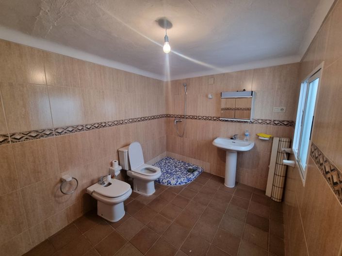 Image No.6-Maison de village de 4 chambres à vendre à Cortes de la Frontera