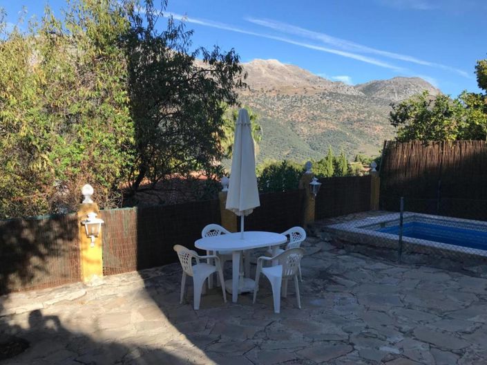 Image No.26-13 Bed Property for sale