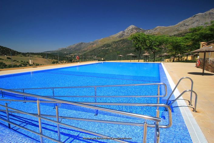 Image No.28-13 Bed Property for sale