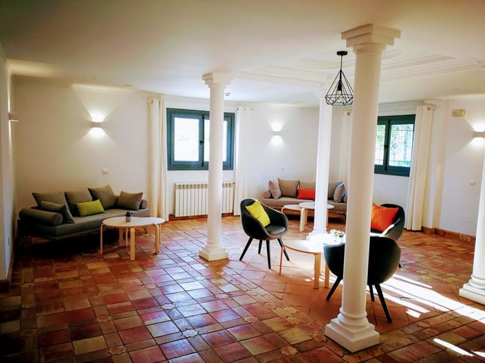 Image No.11-15 Bed Property for sale