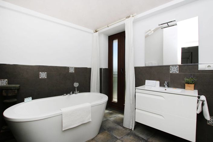 Image No.17-Propriété de 7 chambres à vendre à Cadix