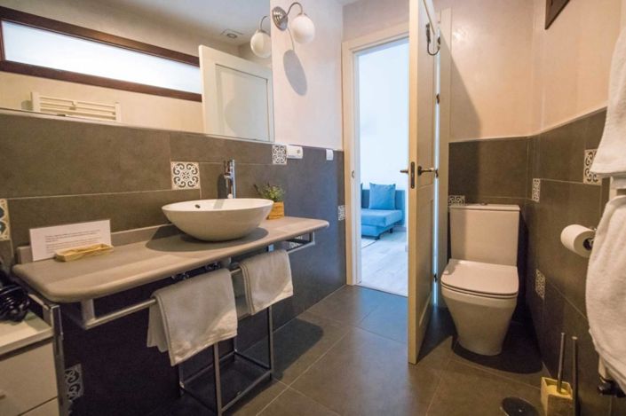 Image No.7-Propriété de 7 chambres à vendre à Cadix