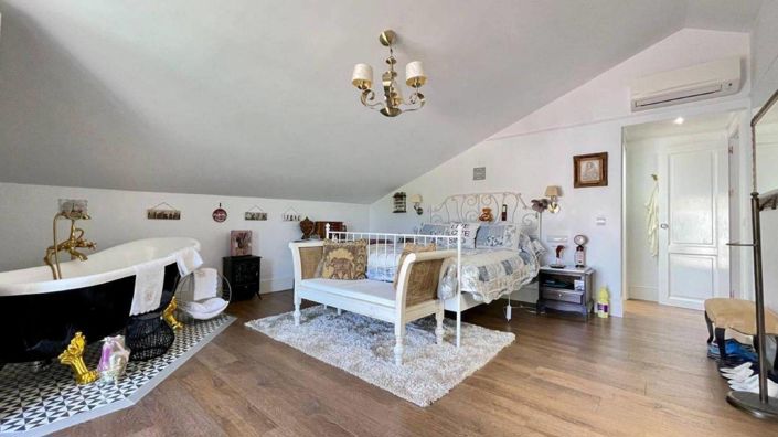 Image No.13-3 Bed Villa for sale