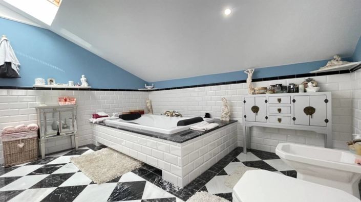 Image No.14-3 Bed Villa for sale