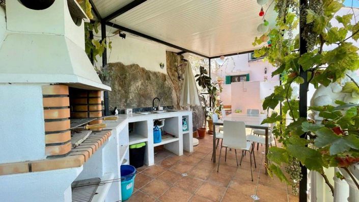 Image No.5-3 Bed Villa for sale