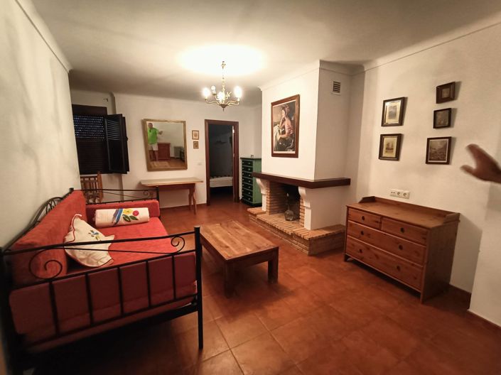 Image No.26-5 Bed Townhouse for sale