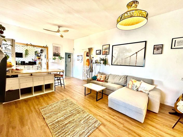 Image No.11-5 Bed Townhouse for sale