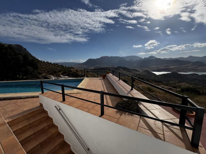 Image No.14-4 Bed Country House for sale