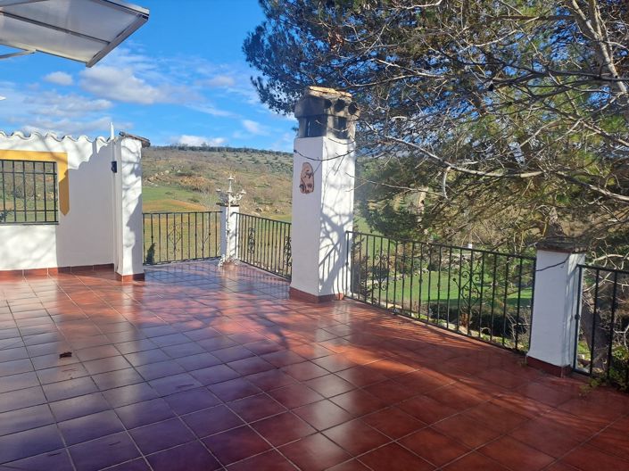 Image No.22-6 Bed Country House for sale