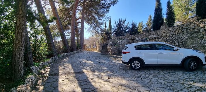 Image No.30-6 Bed Country House for sale