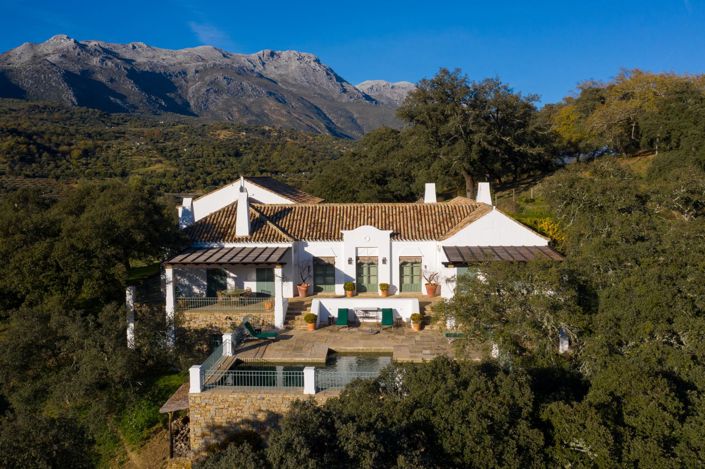 Image No.3-4 Bed Property for sale