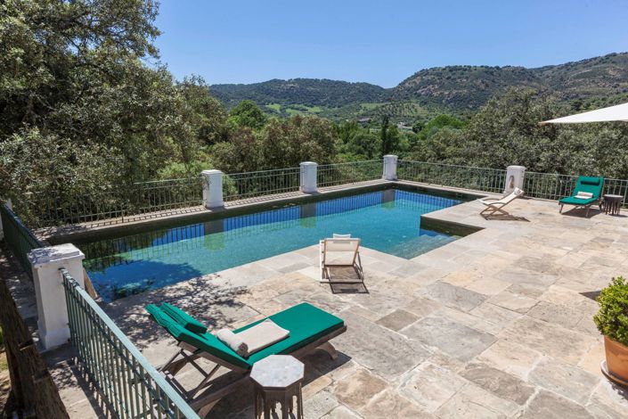 Image No.5-4 Bed Property for sale