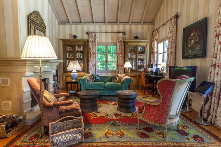 Image No.9-4 Bed Property for sale