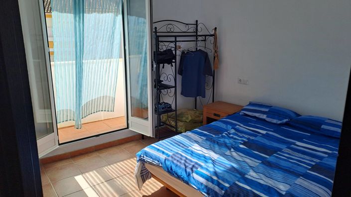 Image No.10-3 Bed Townhouse for sale